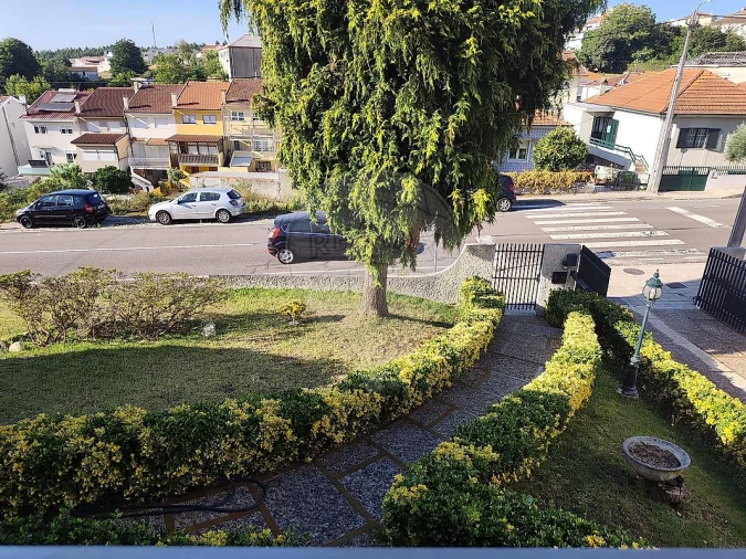 Moradia T6 para Venda em Gondomar (São Cosme), Valbom e Jovim Foto 4