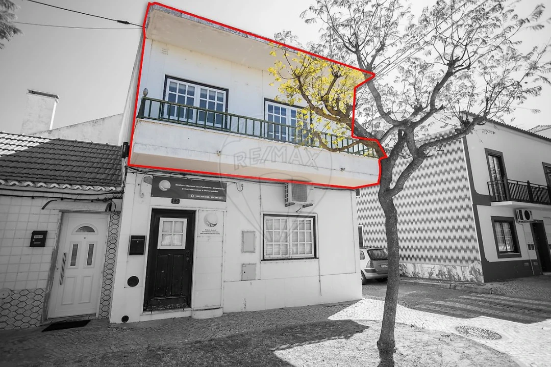 Moradia T2 para Venda em Salvaterra de Magos e Foros de Salvaterra Foto 3