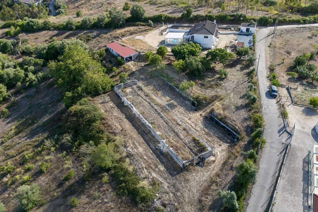 Moradia T5 para Venda em Aveiras de Baixo Foto 10