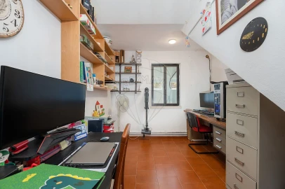 Moradia T5 para Venda em Aveiras de Baixo
