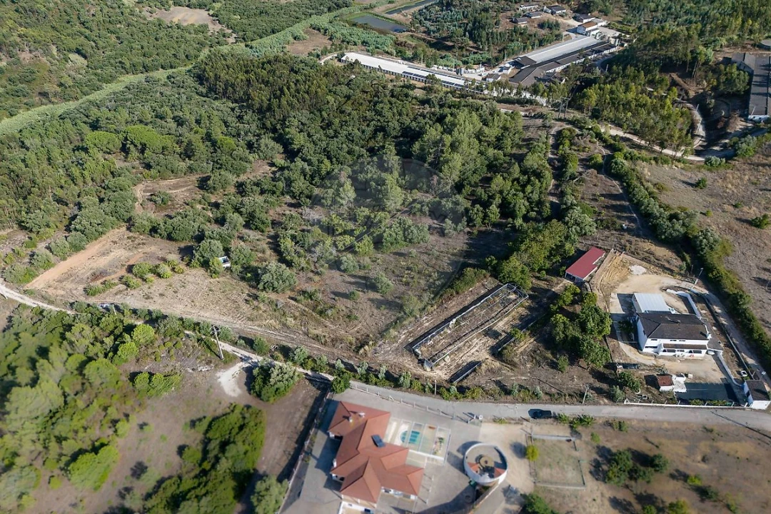 Moradia T5 para Venda em Aveiras de Baixo Foto 2