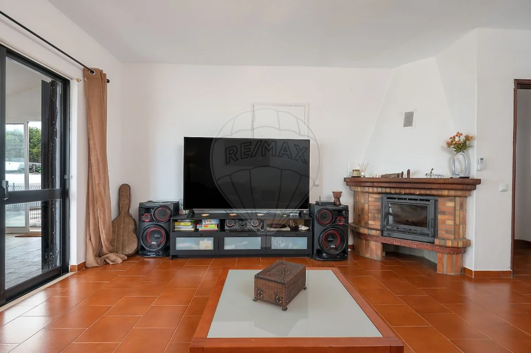Moradia T5 para Venda em Aveiras de Baixo Foto 20