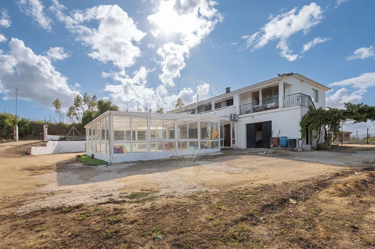 Moradia T5 para Venda em Aveiras de Baixo Foto 12