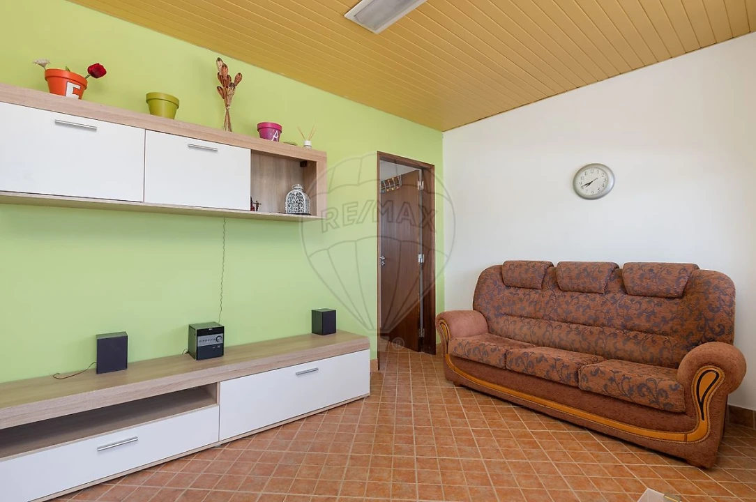 Moradia T5 para Venda em Aveiras de Baixo Foto 44