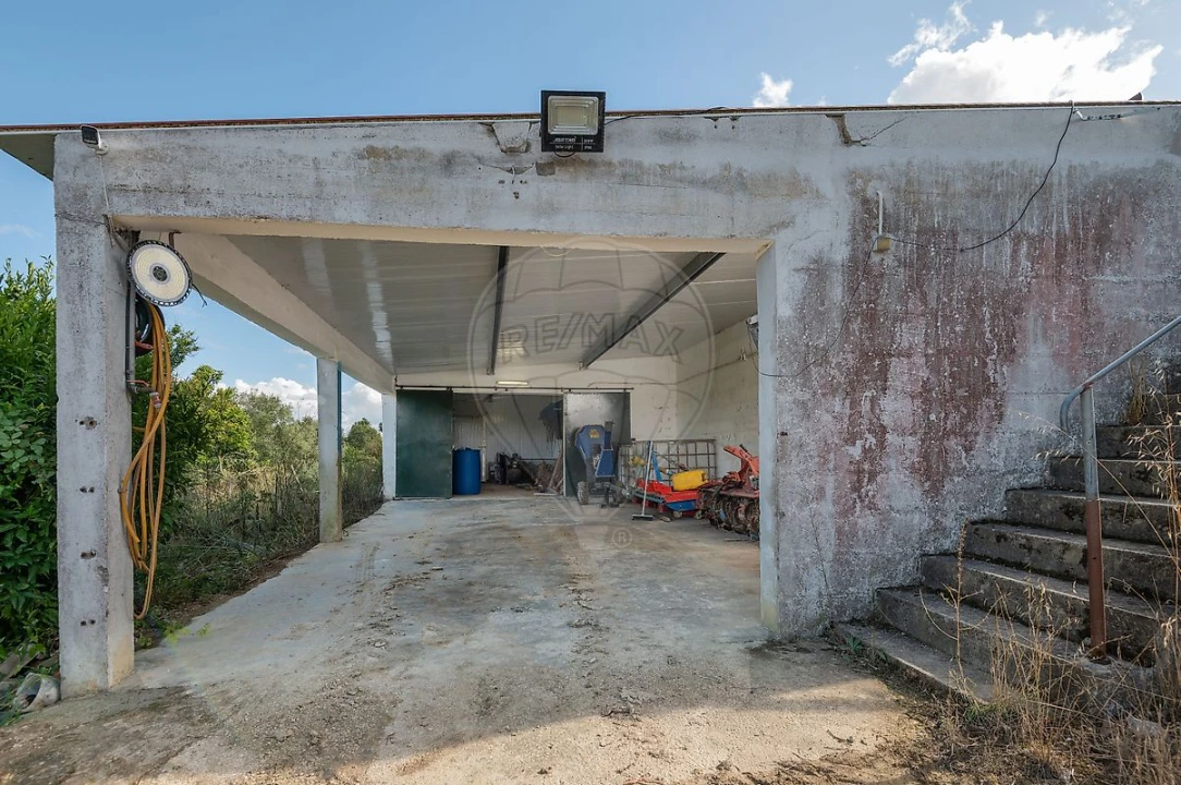 Moradia T5 para Venda em Aveiras de Baixo Foto 46