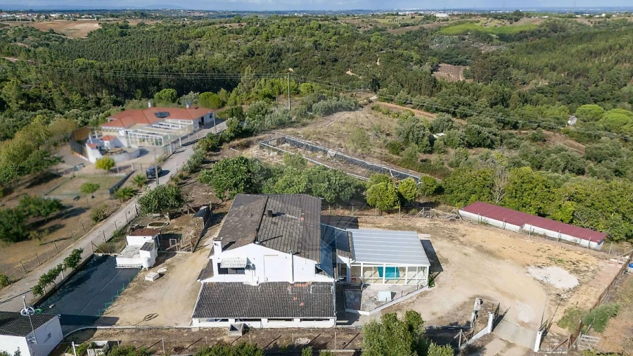 Moradia T5 para Venda em Aveiras de Baixo