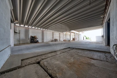 Moradia T5 para Venda em Fazendas de Almeirim