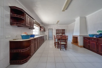 Moradia T5 para Venda em Fazendas de Almeirim