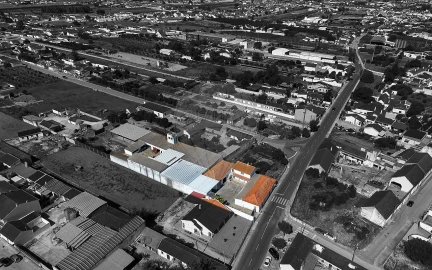 Moradia T5 para Venda em Fazendas de Almeirim