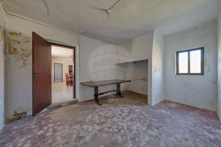 Moradia T5 para Venda em Fazendas de Almeirim Foto 35