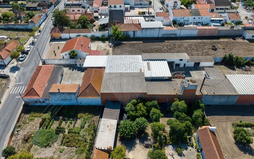 Moradia T5 para Venda em Fazendas de Almeirim Foto 3