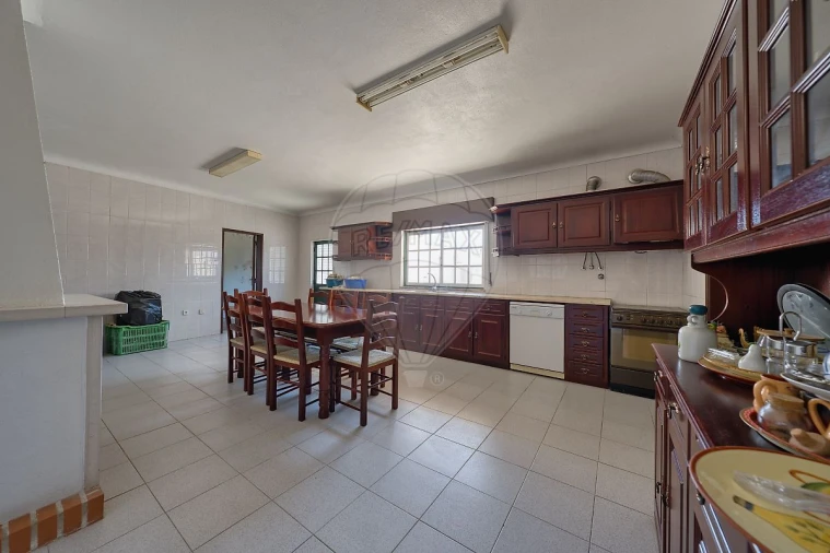 Moradia T5 para Venda em Fazendas de Almeirim Foto 33