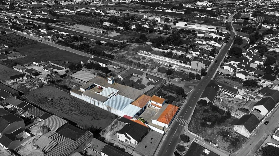 Moradia T5 para Venda em Fazendas de Almeirim
