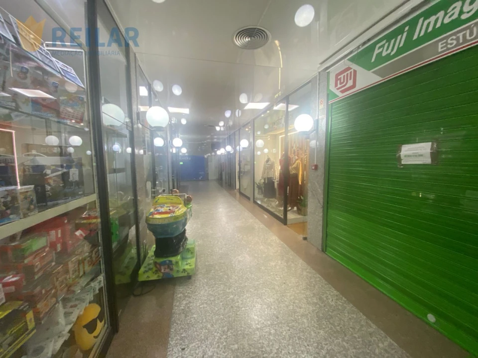 Loja para Venda em Alverca do Ribatejo e Sobralinho Foto 6
