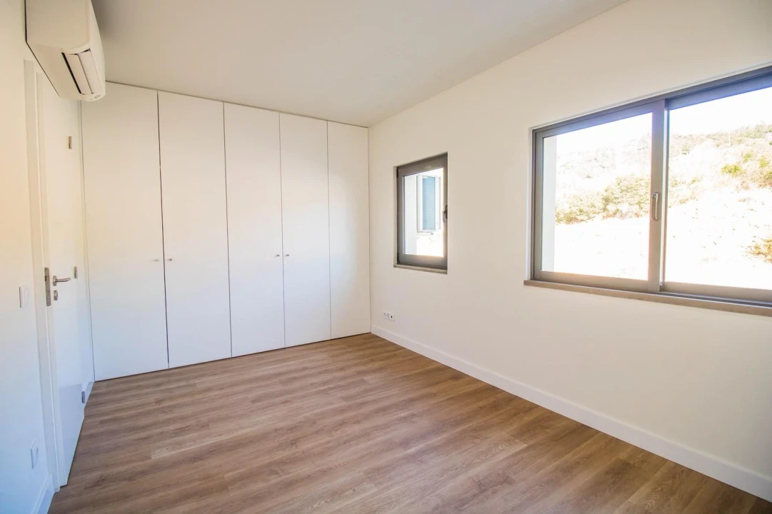 Apartamento T2 para Venda em Sesimbra (Castelo) Foto 8
