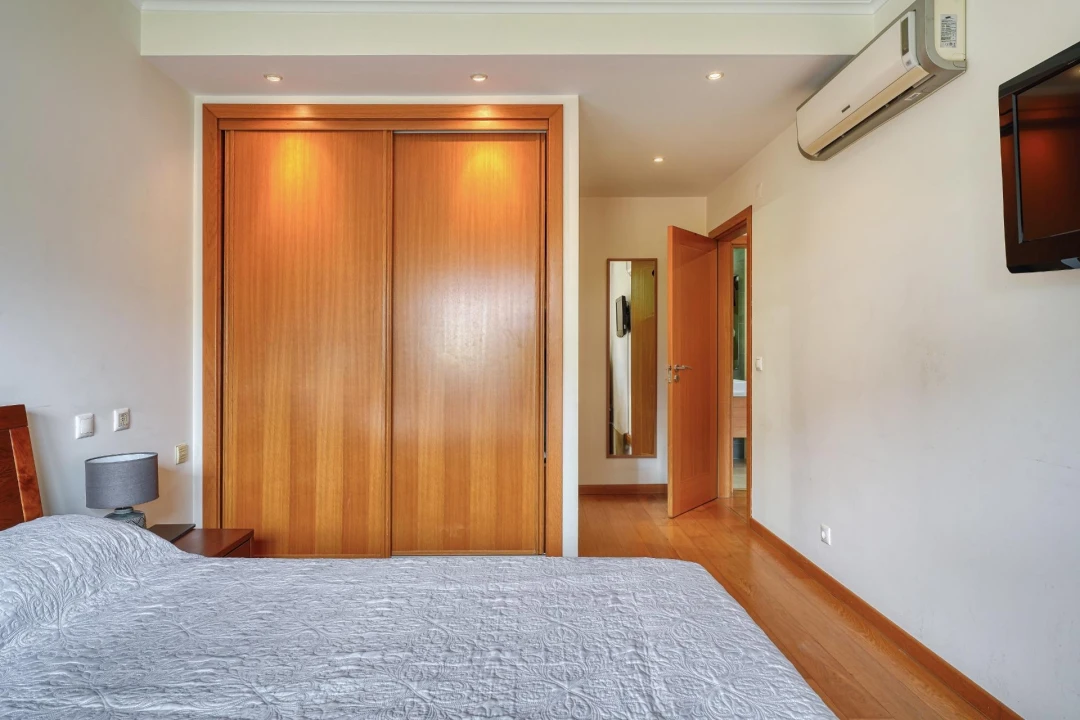Apartamento T4 para Venda em Loures Foto 28