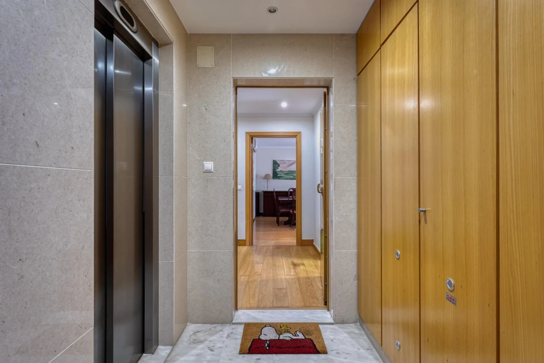 Apartamento T4 para Venda em Loures Foto 30