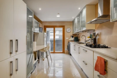 Apartamento T4 para Venda em Loures