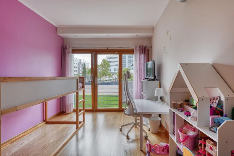 Apartamento T4 para Venda em Loures Foto 15