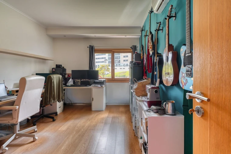 Apartamento T4 para Venda em Loures Foto 23