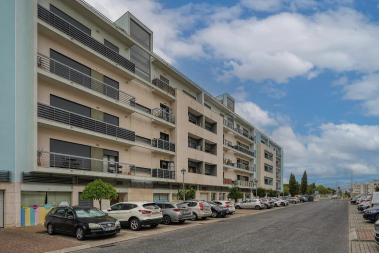 Apartamento T4 para Venda em Loures Foto 32