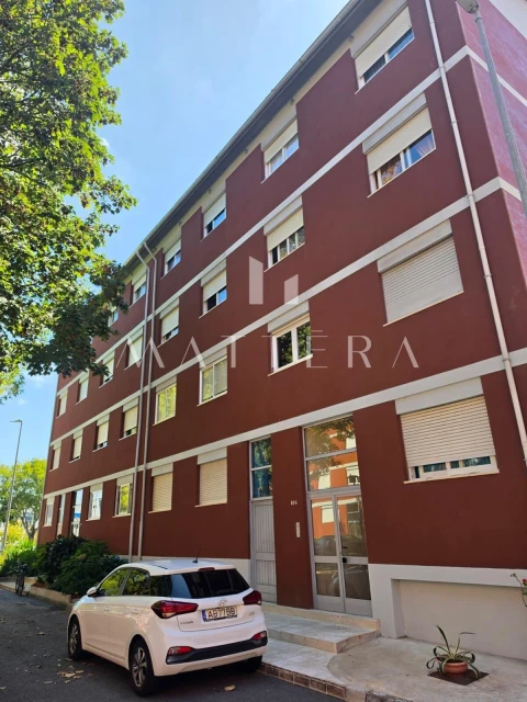 Apartamento T2 para Venda em Ramalde