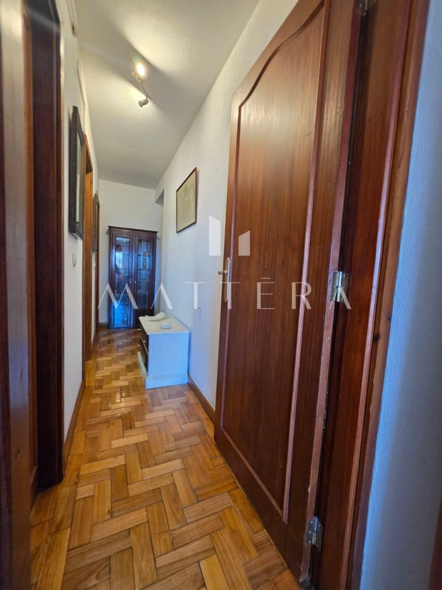 Apartamento T2 para Venda em Ramalde Foto 10