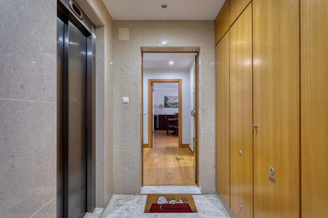 Apartamento T4 para Venda em Loures Foto 30