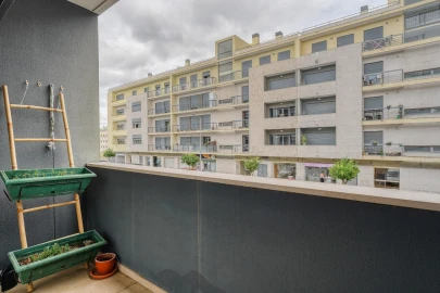 Apartamento T4 para Venda em Loures