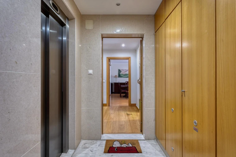 Apartamento T4 para Venda em Loures Foto 30