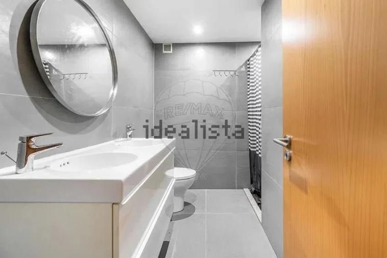 Moradia T4 para Venda em Cibões e Brufe Foto 16