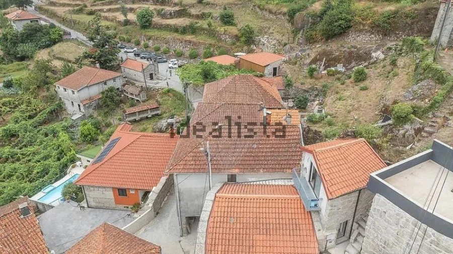 Moradia T4 para Venda em Cibões e Brufe Foto 28