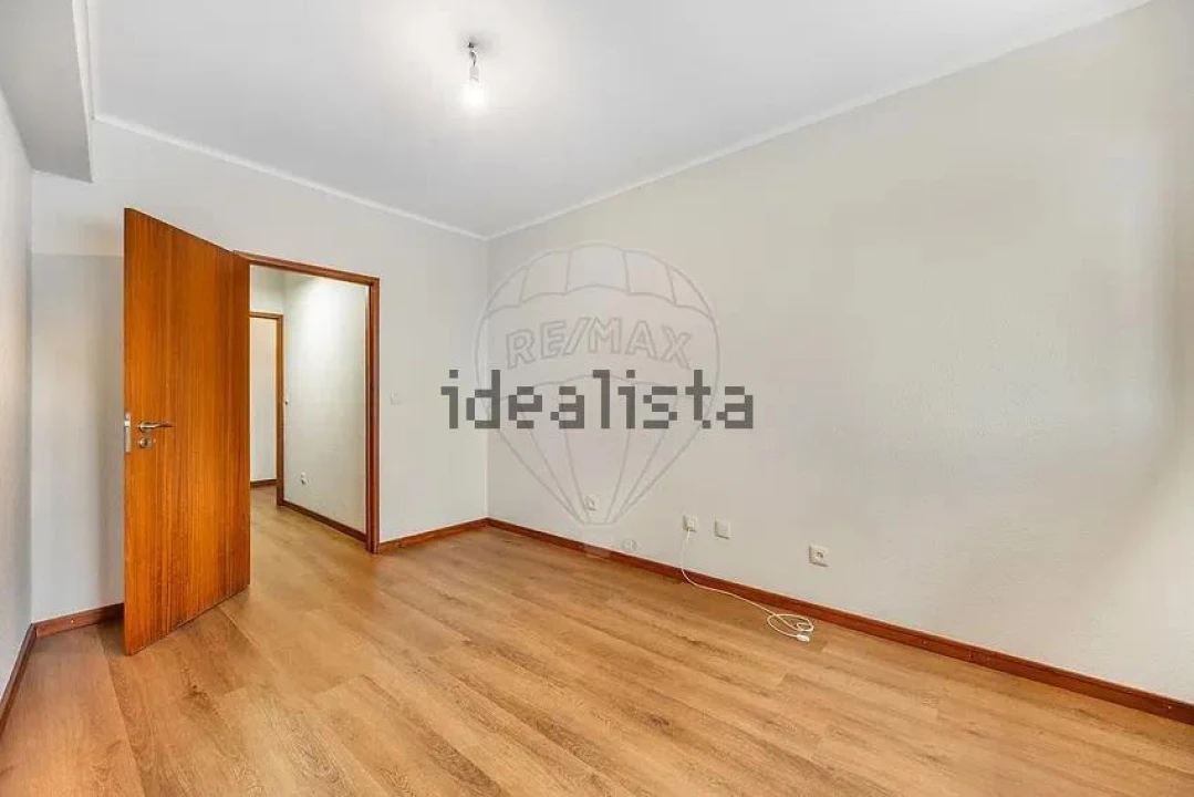 Apartamento T3 para Venda em Vila Nova de Famalicão e Calendário Foto 14