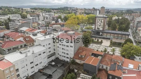 Apartamento T3 para Venda em Vila Nova de Famalicão e Calendário