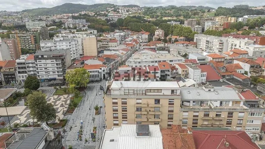 Apartamento T3 para Venda em Vila Nova de Famalicão e Calendário Foto 23