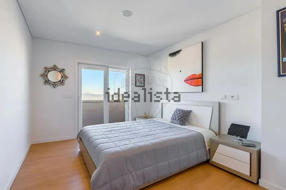 Apartamento T5 para Venda em Braga (Maximinos, Sé e Cividade) Foto 13