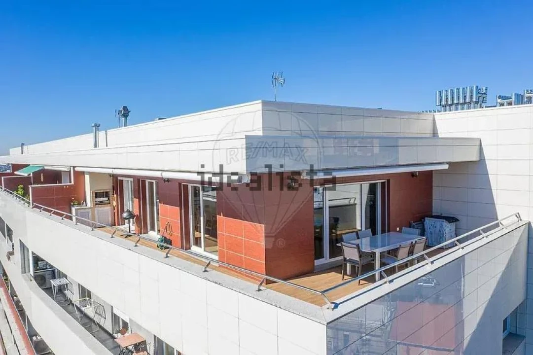Apartamento T5 para Venda em Braga (Maximinos, Sé e Cividade) Foto 29