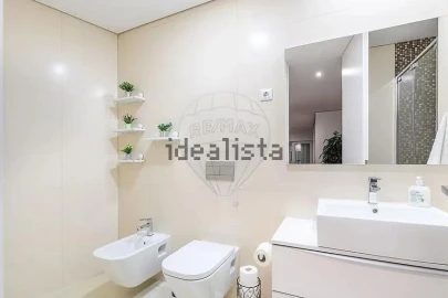 Apartamento T5 para Venda em Braga (Maximinos, Sé e Cividade)