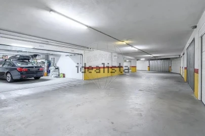 Apartamento T5 para Venda em Braga (Maximinos, Sé e Cividade)