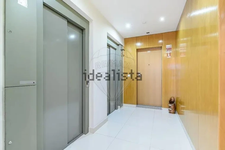 Apartamento T5 para Venda em Braga (Maximinos, Sé e Cividade) Foto 27