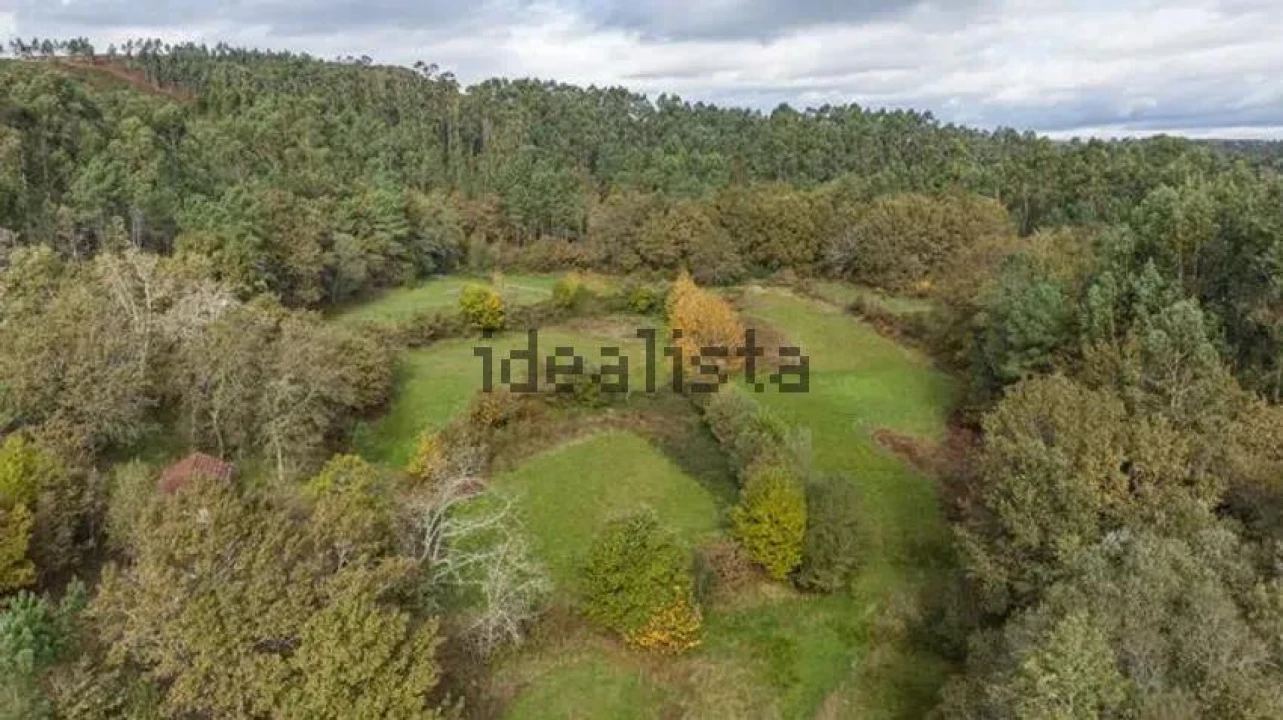 Moradia T4 para Venda em Quinchães Foto 33