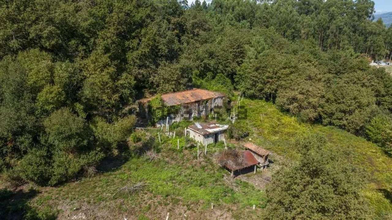 Moradia T7 para Venda em Arcos de Valdevez (São Paio) e Giela Foto 22