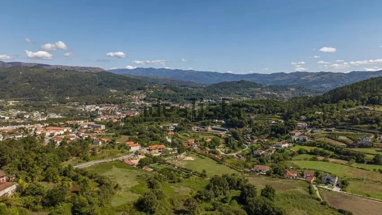 Moradia T7 para Venda em Arcos de Valdevez (São Paio) e Giela Foto 31