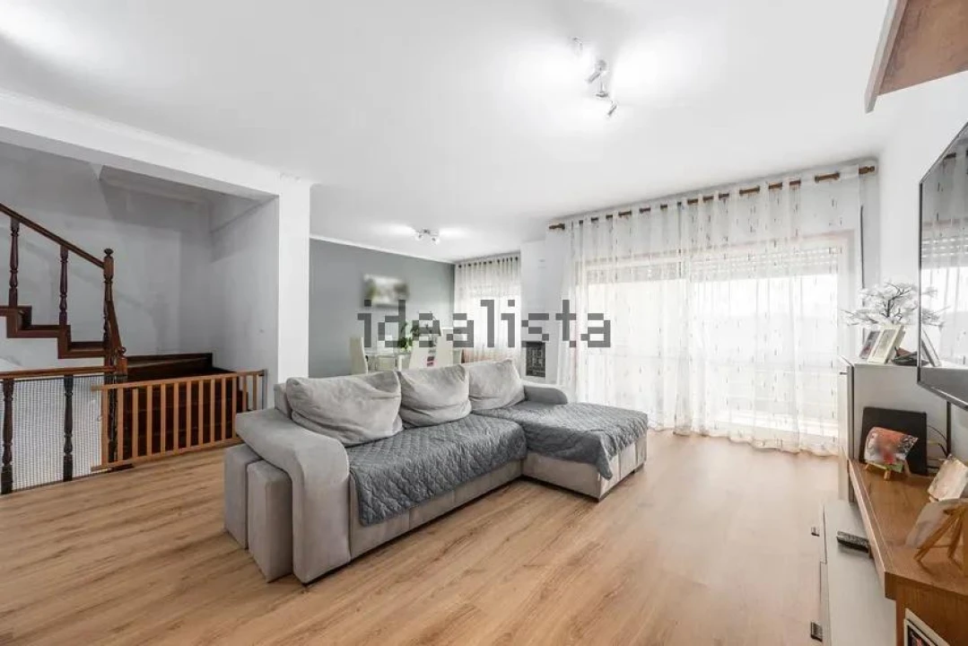 Moradia T4 para Venda em Galegos Foto 13