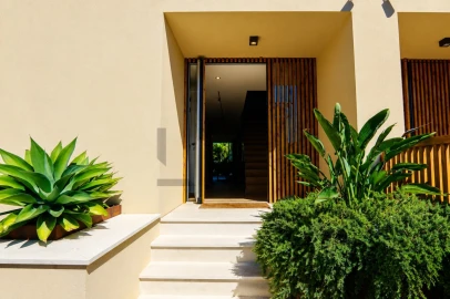 Moradia T5 para Venda em Carcavelos e Parede