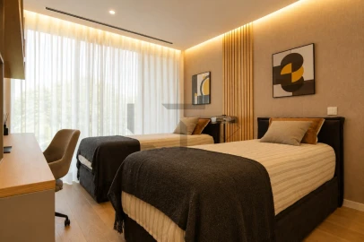 Moradia T5 para Venda em Carcavelos e Parede