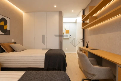 Moradia T5 para Venda em Carcavelos e Parede