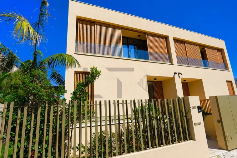 Moradia T5 para Venda em Carcavelos e Parede Foto 2