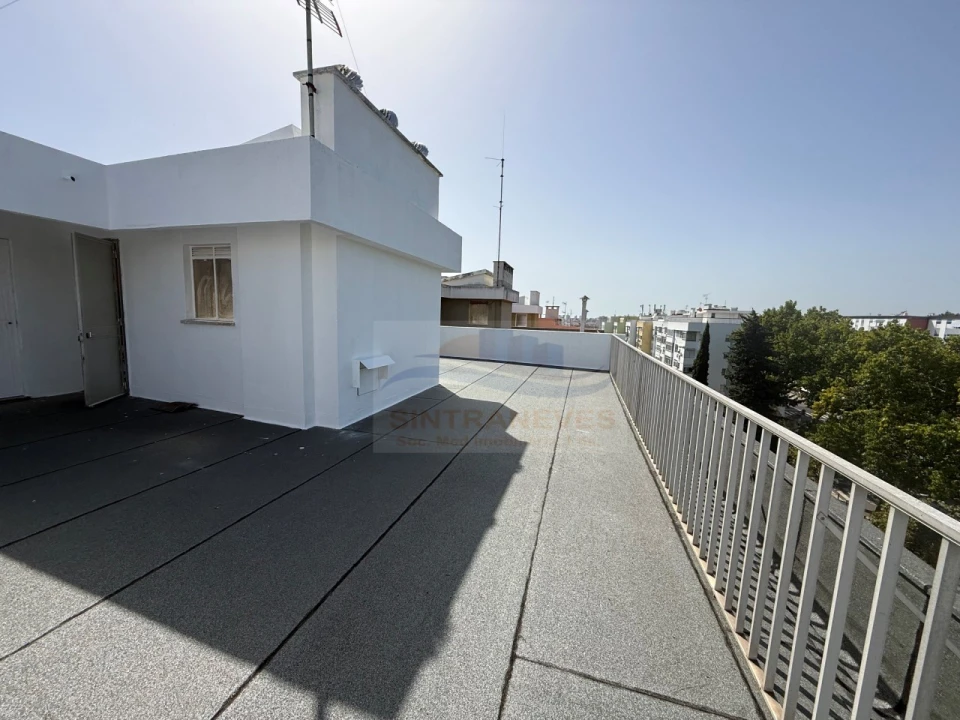 Apartamento T2 para Venda em Oeiras e São Julião da Barra, Paço de Arcos e Caxias Foto 64