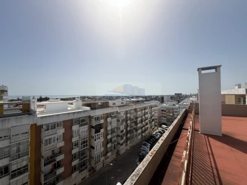 Apartamento T2 para Venda em Oeiras e São Julião da Barra, Paço de Arcos e Caxias